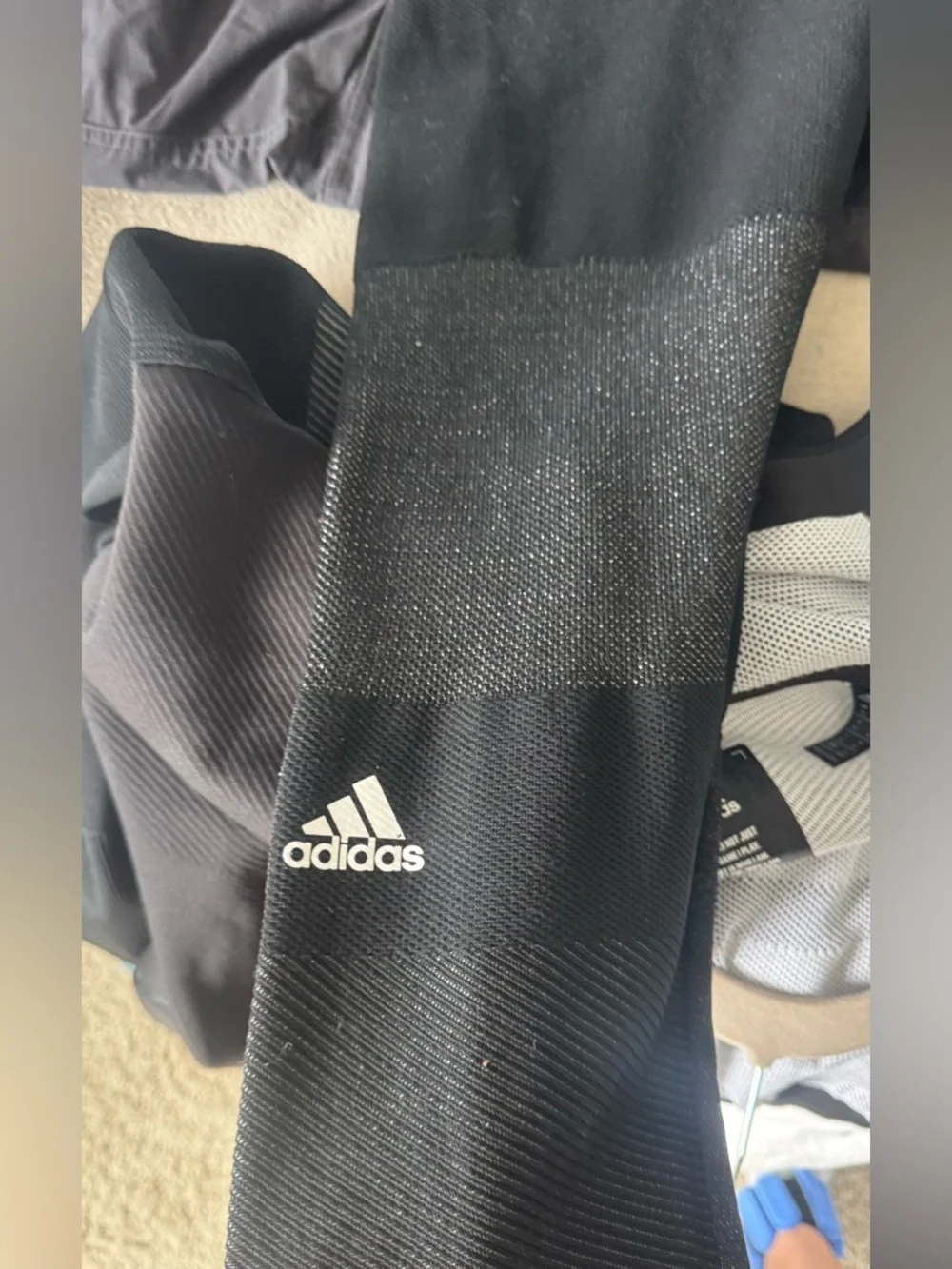 Adidas “stars “ tech fleece jacket and pants - Picture 14 of 14